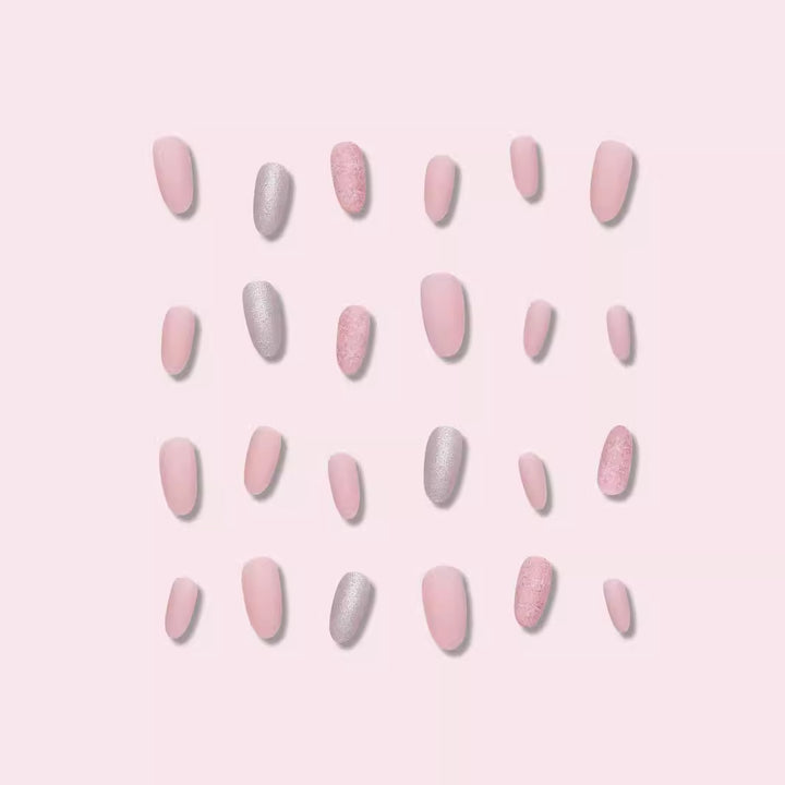 Luxurious Long-Lasting Press-On Nails Set Stornfield