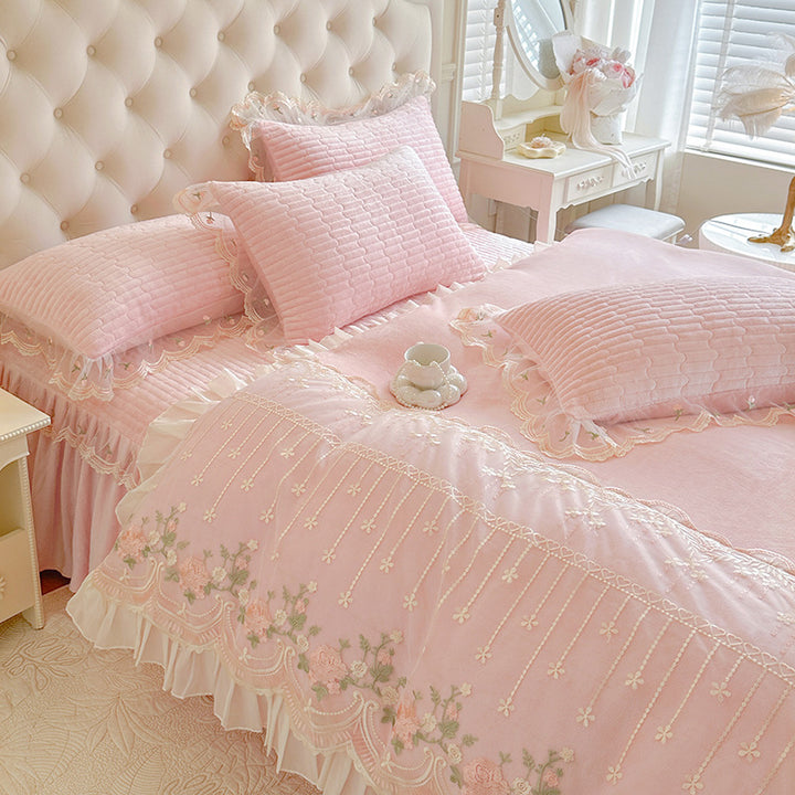 Embroidered Floral Bedding Set