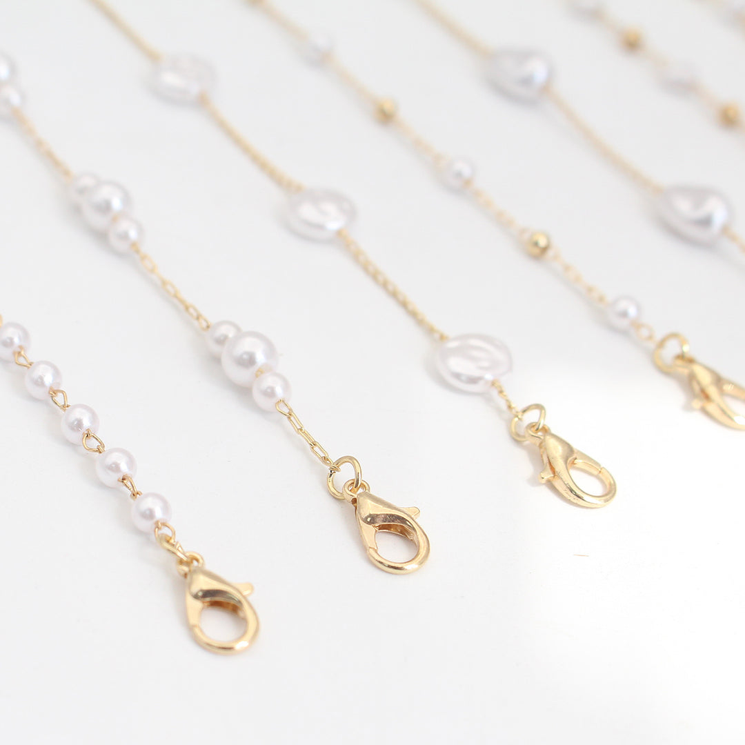 Pearl-Accented Eyewear Chain Stornfield