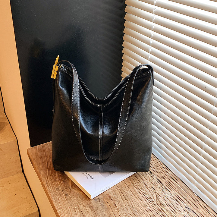 Minimalist Leather Shoulder Bag