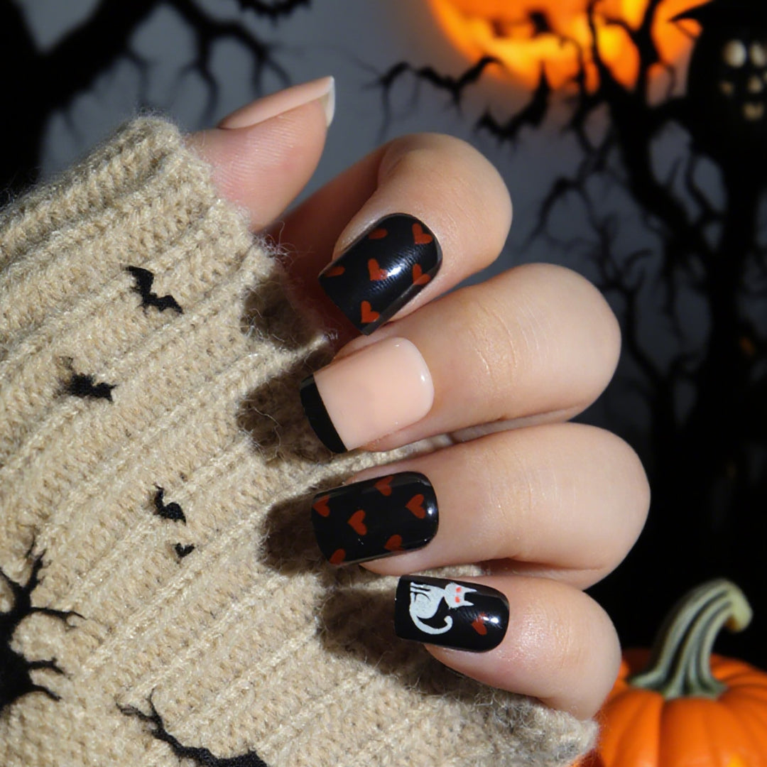 Halloween-Themed Press-On Nail Art Set Stornfield