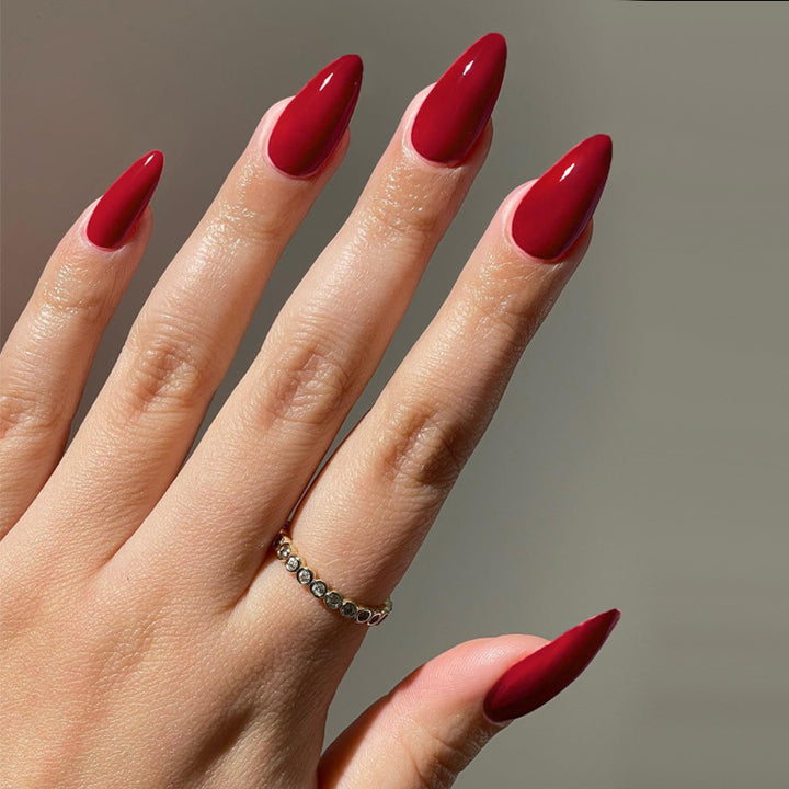 Glossy Stiletto Press-On Nail Set with Durable Adhesive Stornfield