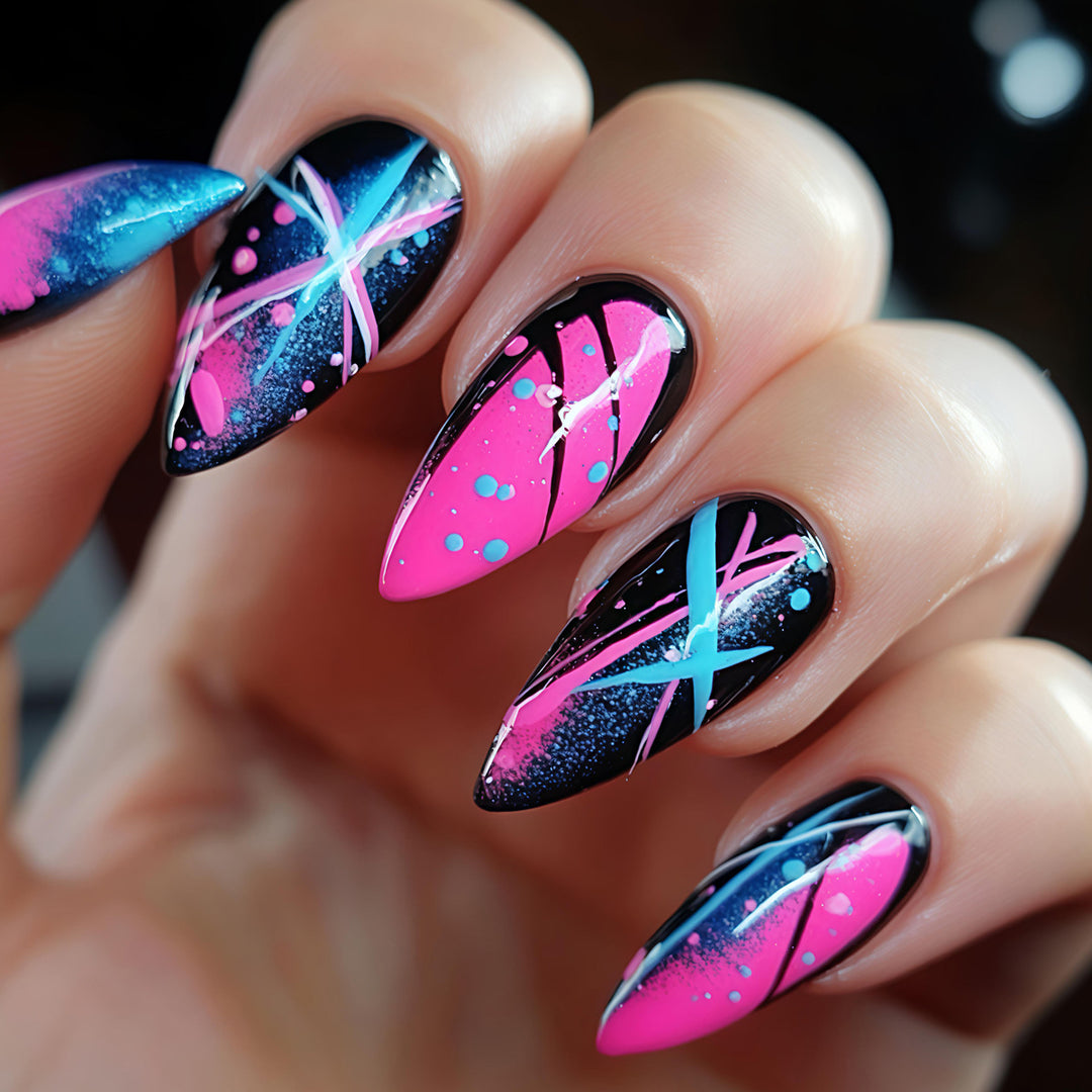 Artificial nails with geometric glamour design Stornfield