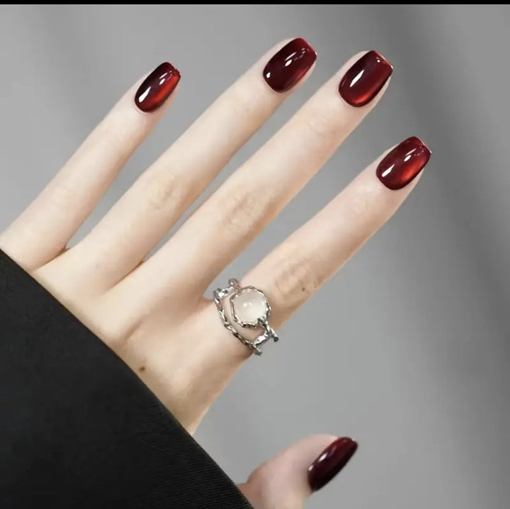 Glossy Red Press-On Nail Set Stornfield