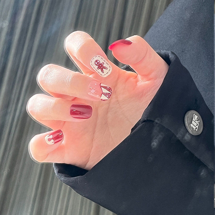 Decorative Press-On Nail Art Set Stornfield