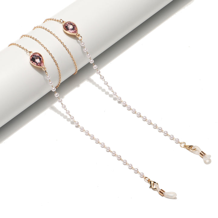 Elegant Pearl and Crystal Eyewear Chain Stornfield