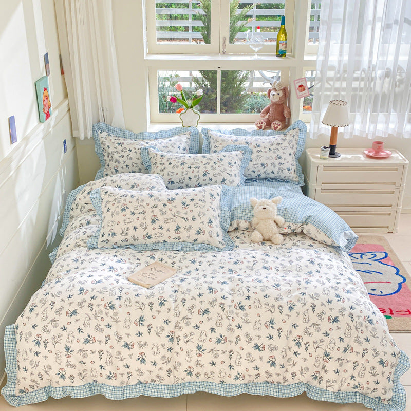 Children's Playful Strawberry Print Bedding Set