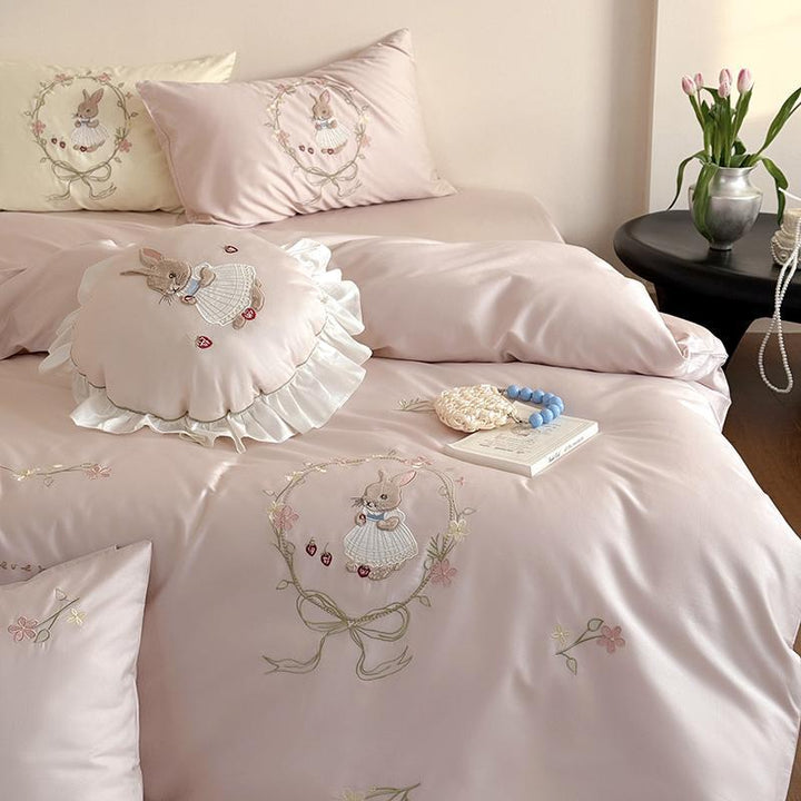 Embroidered satin bedding set with cute bunny motif