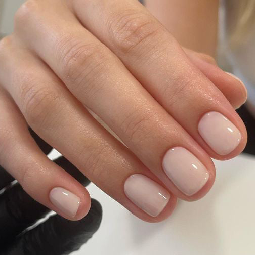 Glamorous nail art with high-gloss finish Stornfield