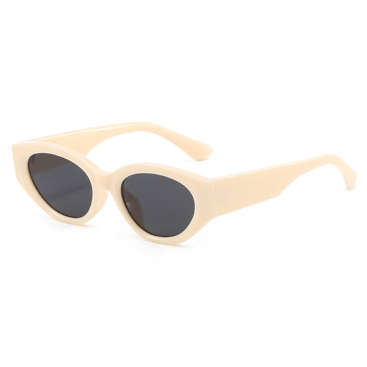 Women Cat-Eye Sunglasses with modern, transparent frame and UV protection Stornfield