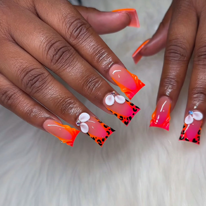 Creative Artistic Press-On Nail Extensions Stornfield