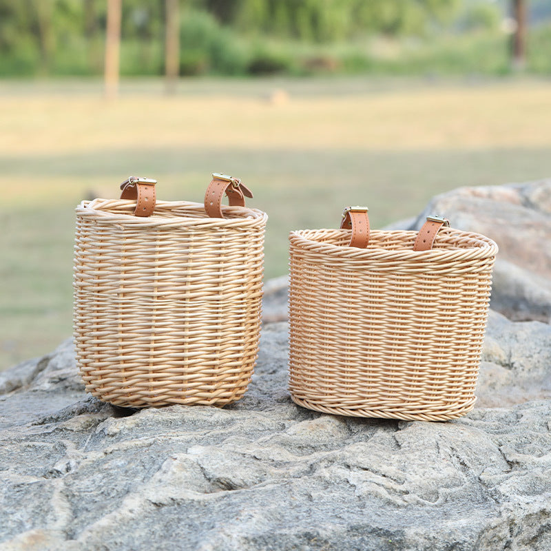 Ladies stylish basket with elegant leather straps Stornfield