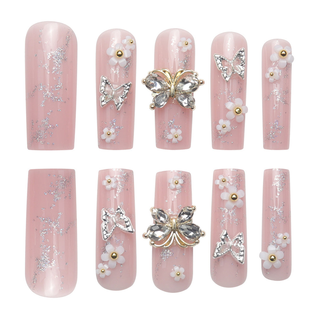 Extravagant Decorative Press-On Nails Stornfield