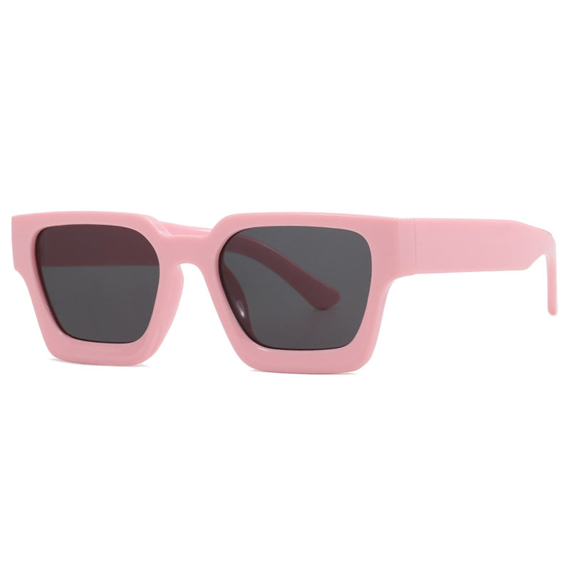 Women's fashionable square reading glasses with transparent frame construction Stornfield