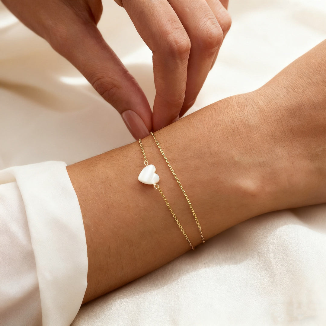 Elegant Heart Charm Bracelet Stornfield