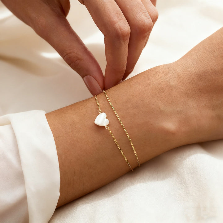 Elegant Heart Charm Bracelet Stornfield