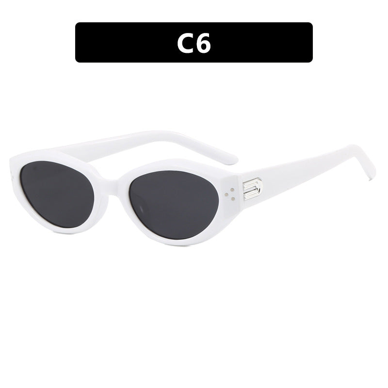 Women's Cat-Eye Sunglasses with Elegant Plastic Frame Stornfield