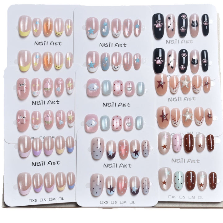 Artistic Star-Embellished Press-On Nail Set Stornfield