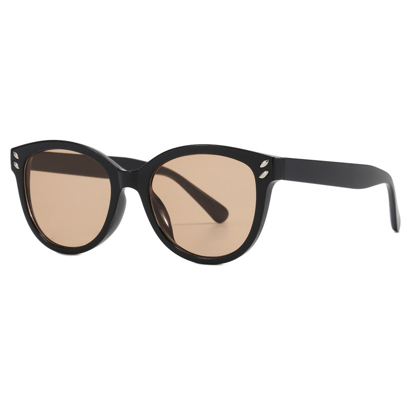Ladies fashionable designer sunglasses with unique glamour frame Stornfield