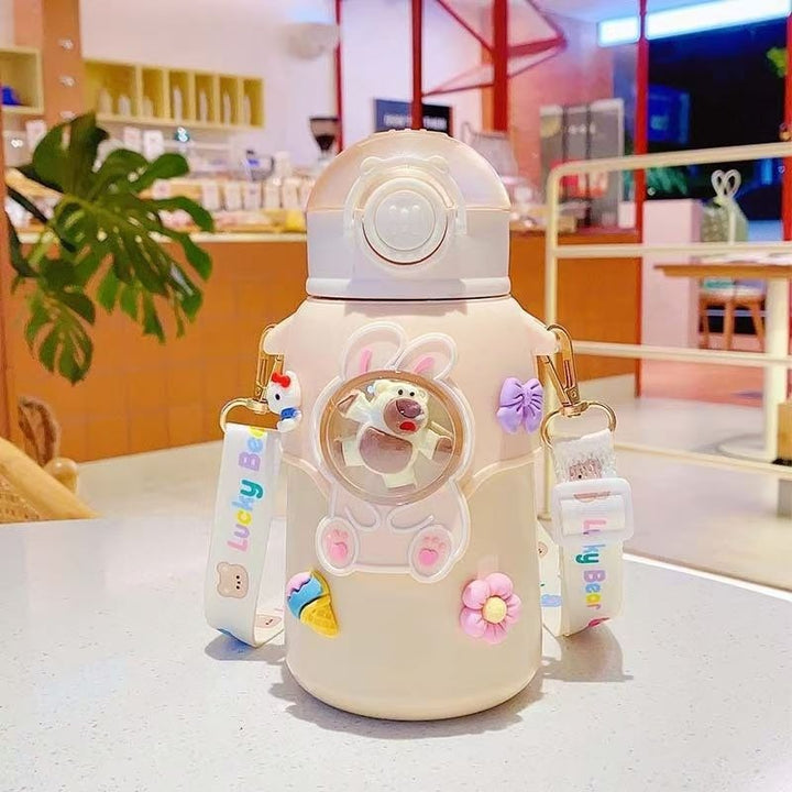 Women's playful and stylish insulated bottle with colorful pendants Stornfield