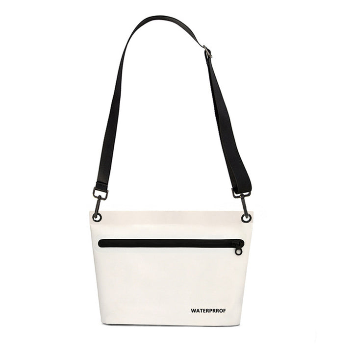 Waterproof shoulder bag with insulating compartment Stornfield