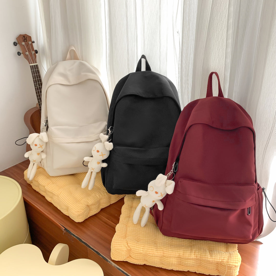 Multi-functional backpack with integrated keychain Stornfield