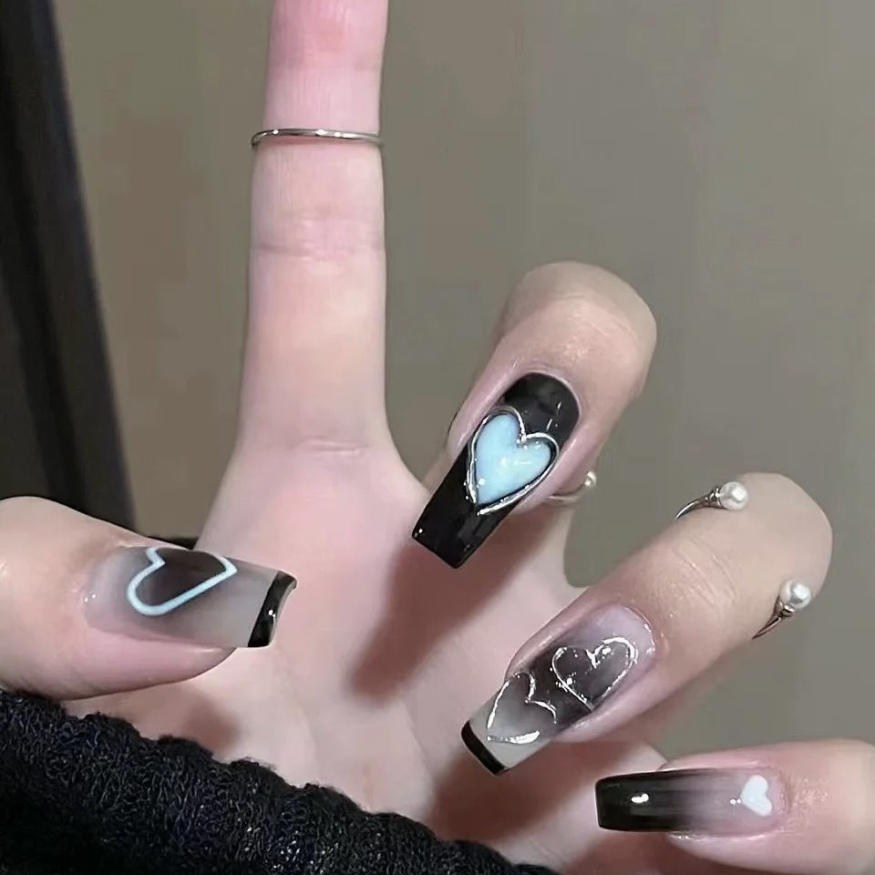 Artistic Nail Art Press-On Set