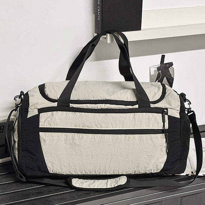 Multifunctional sports bag with insulated compartments Stornfield