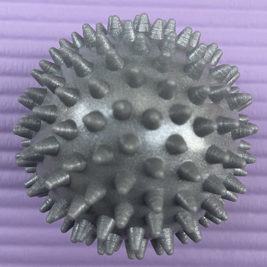 Massage ball with knobs Stornfield