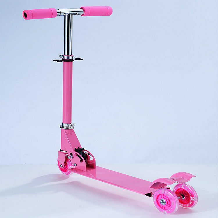 Foldable Kick Scooter with Wide Deck Stornfield