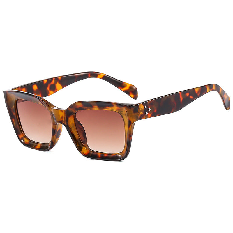 Women's fashionable square sunglasses with narrow frame Stornfield