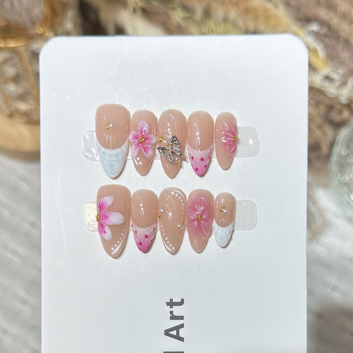 Floral Accent Press-On Nail Art Set Stornfield