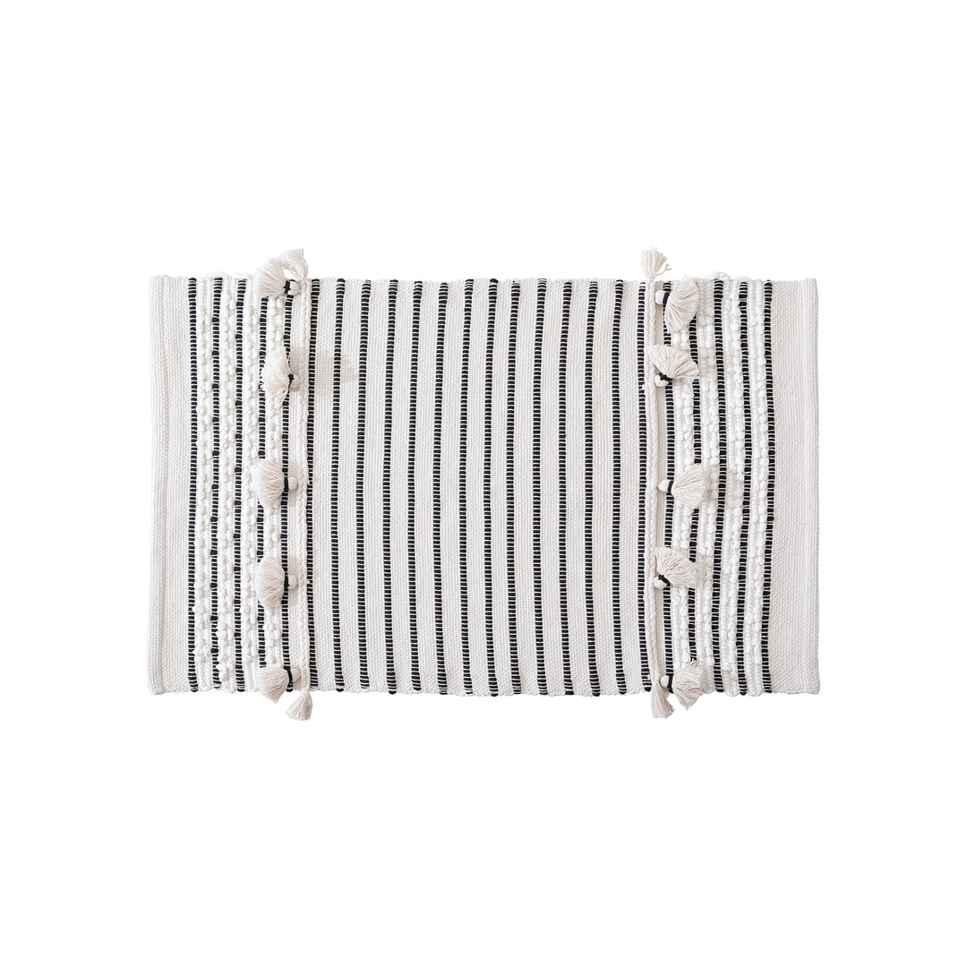 Woven runner with striped pattern, tassels and flat cotton structure Stornfield