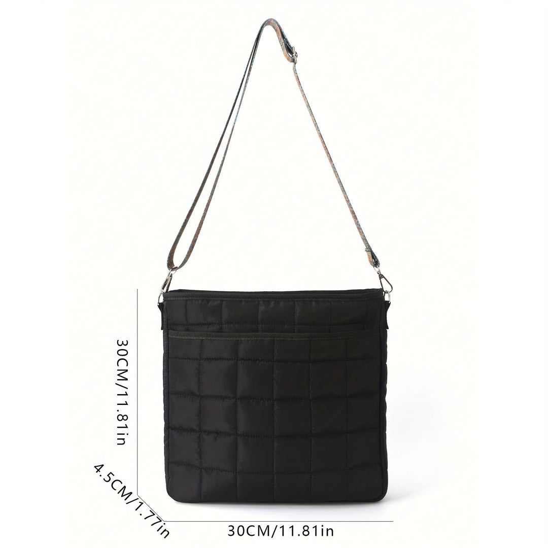 Fashionable shoulder bag with square quilted pattern Stornfield