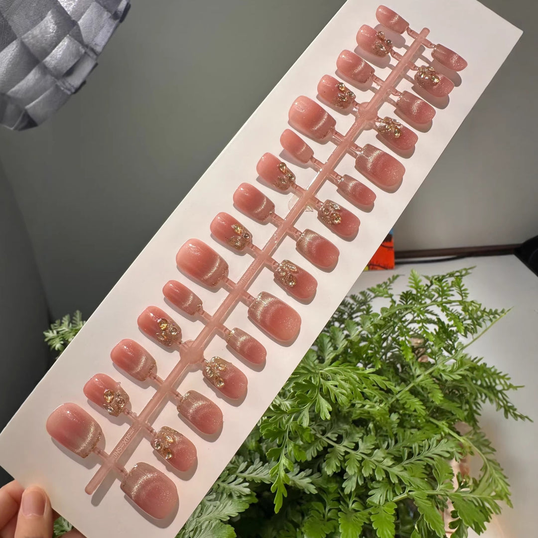 Elegant Decorative Press-On Nail Collection Stornfield