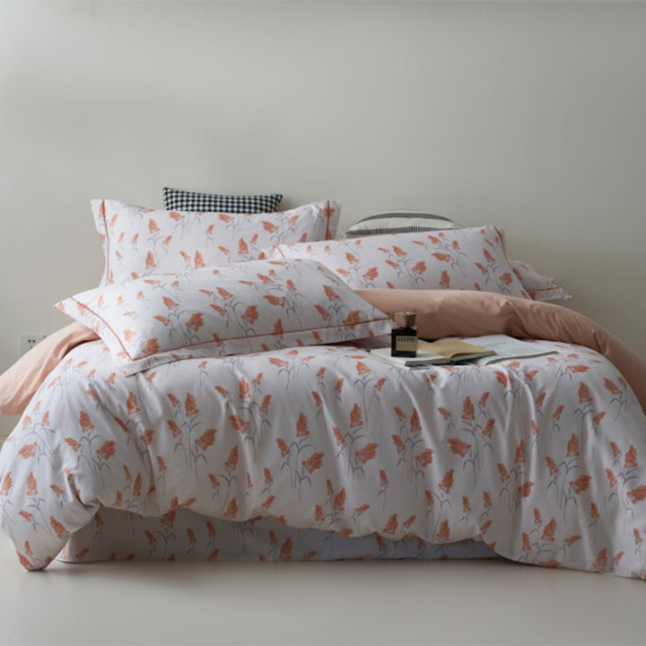 Bedding set made of cotton percale with geometric check pattern, breathable and easy to iron
