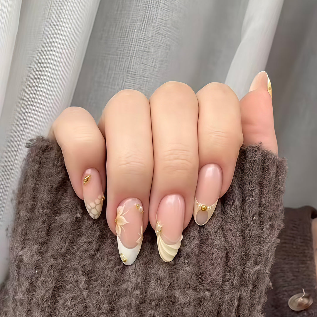 Elegant Natural Floral Press-On Nail Art Stornfield