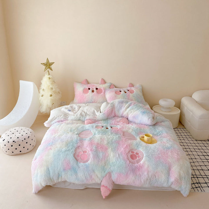 Plush bedding set with 3D monster appliqués and soft fleece