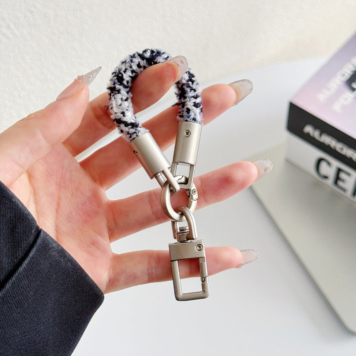 Multi-Functional Keychain Holder Stornfield