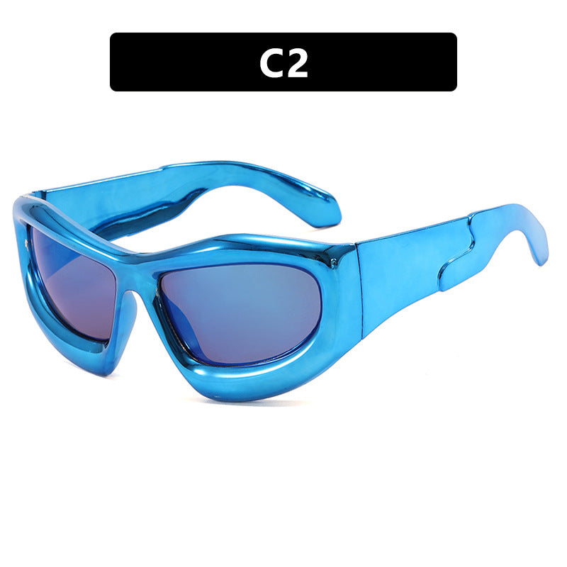 Women's sporty sunglasses with protective UV filter and thick frame Stornfield