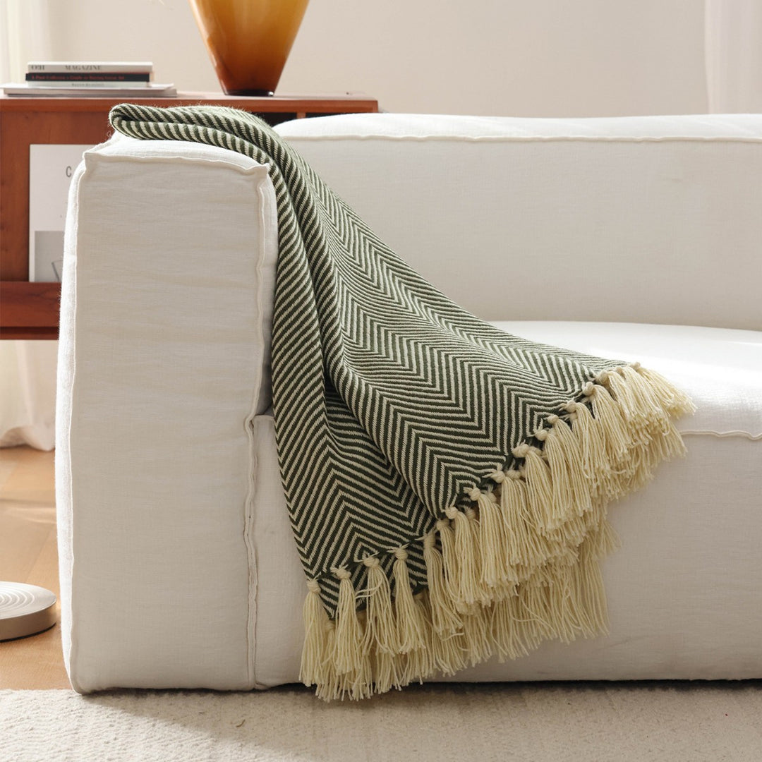 Chevron Pattern Decorative Throw