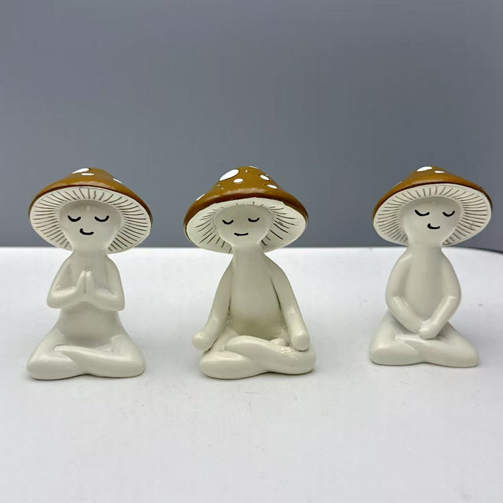 Meditating Mushroom Decoration Figure Stornfield