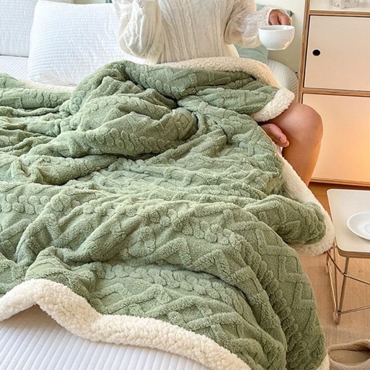 Luxurious Plush Sherpa Throw Blanket