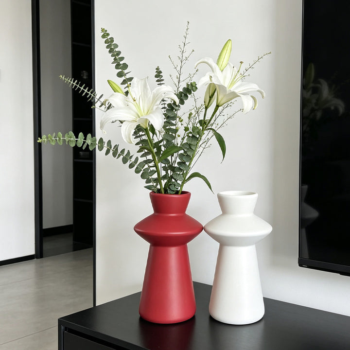 Contemporary Sculptural Vase Stornfeild