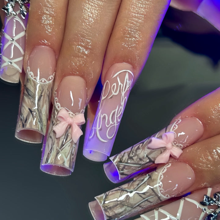 Elegant Decorative Press-On Nail Art Stornfield