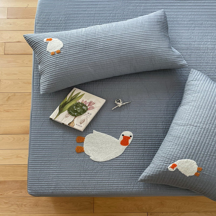 Quilted Cotton Mattress Pad with Whimsical Duck Appliqué