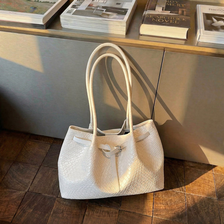 WoTextured Leather Tote Bag Stornfield