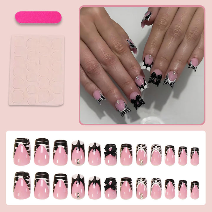 Halloween Fake Nail Set with Playful Spider Design Stornfield