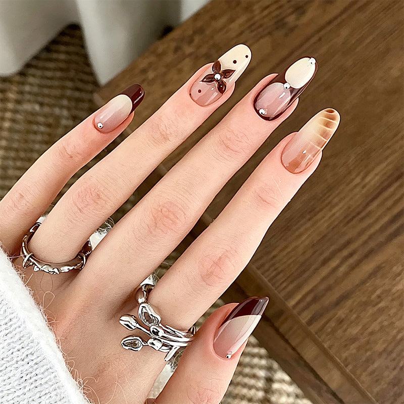 Artful nail set with floral accents Stornfield
