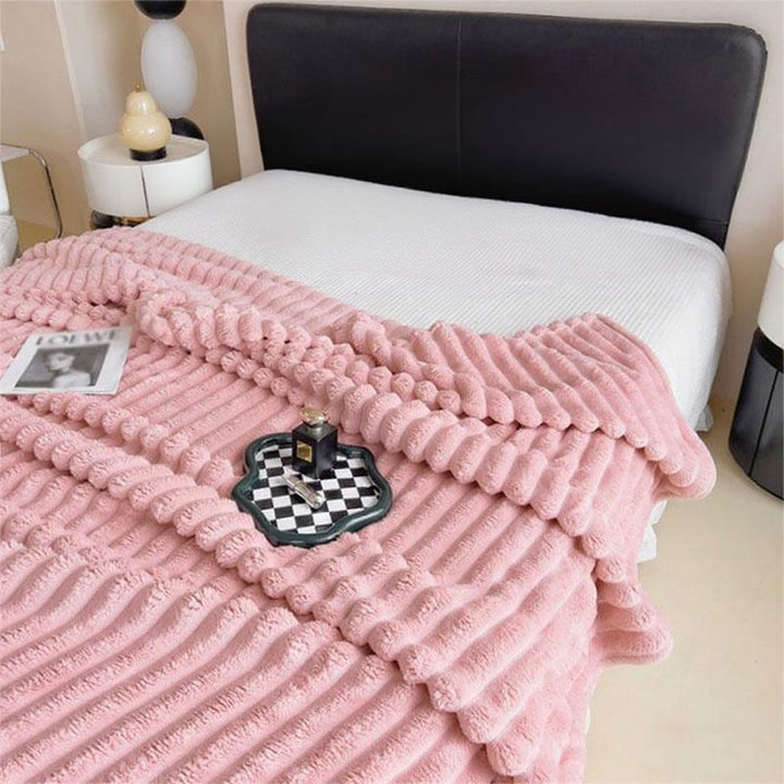 Women Plush Bedspread with Textured Design Stornfield